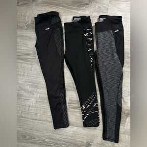 LEGGINGS BUNDLE. Black working out leggings. Size M/L